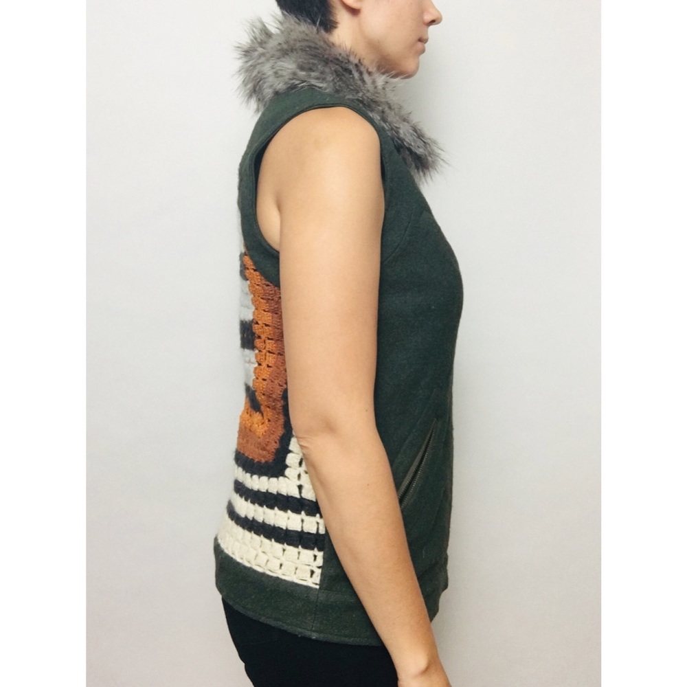 Anthropologie vest with fur and crochet details - Picture 3 of 4